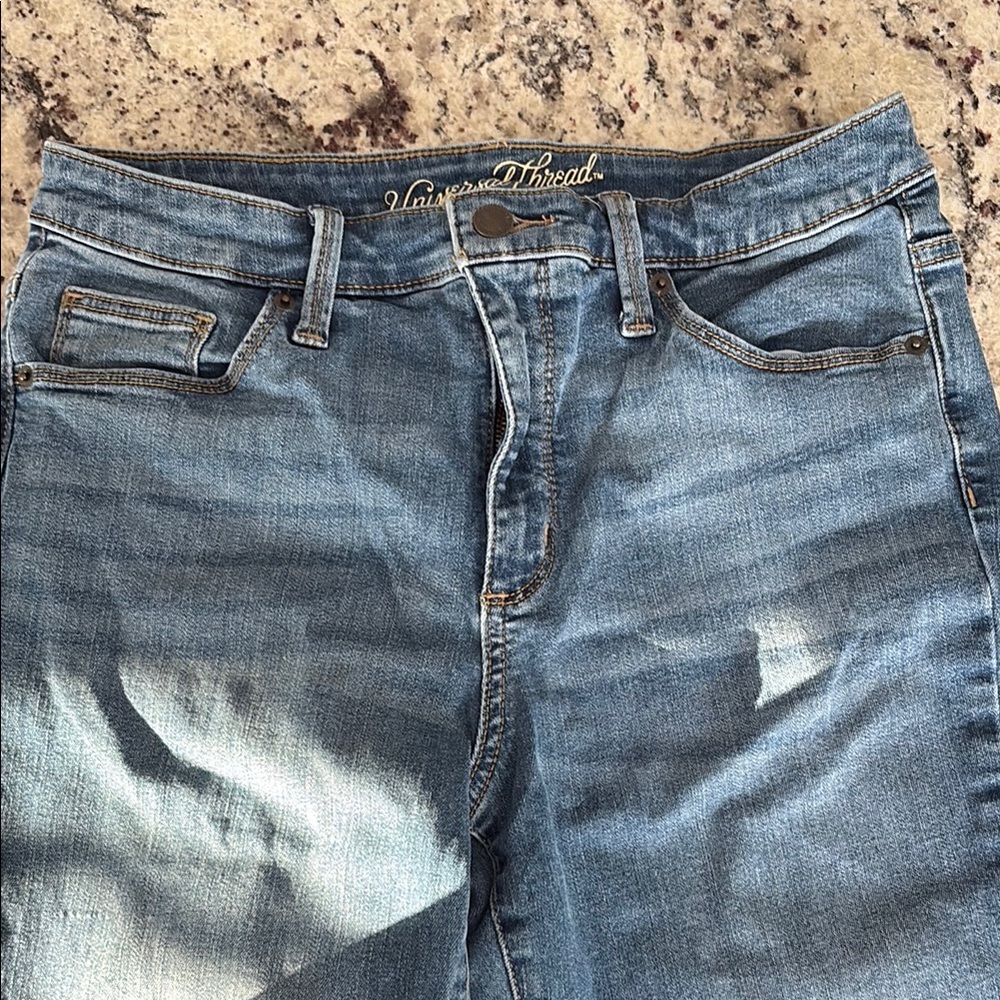 Universal Thread High Rise Blue Jeans with Vintage Wash